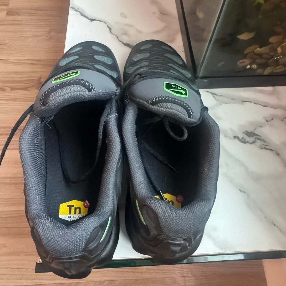 Nike Men’s Air Running Shoes — Gray with Mint Accents